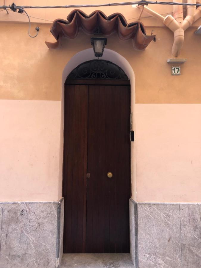 Tanto Di Cappello Home Palermo Eksteriør billede